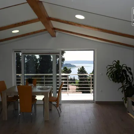 Red Rose Apartment Portoroz Exterior photo