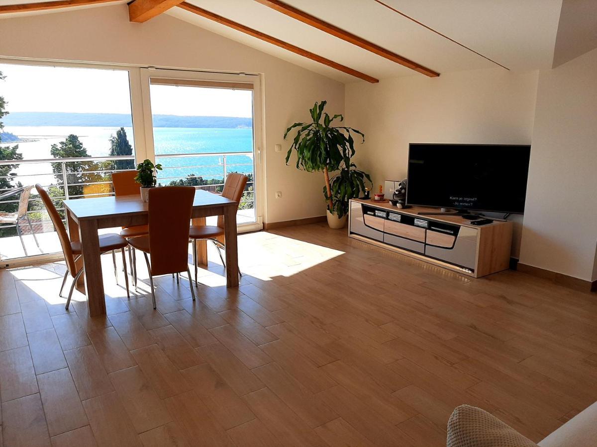 Red Rose Appartement