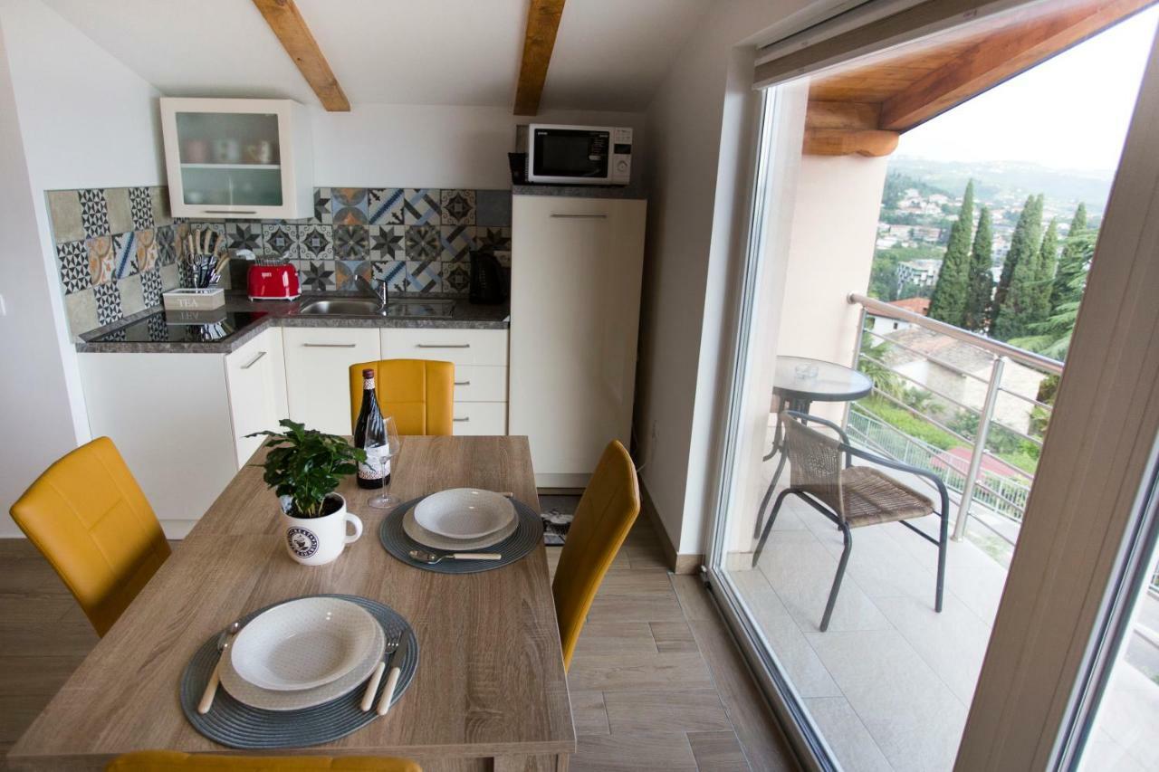 Apartment Red Rose Portoroz