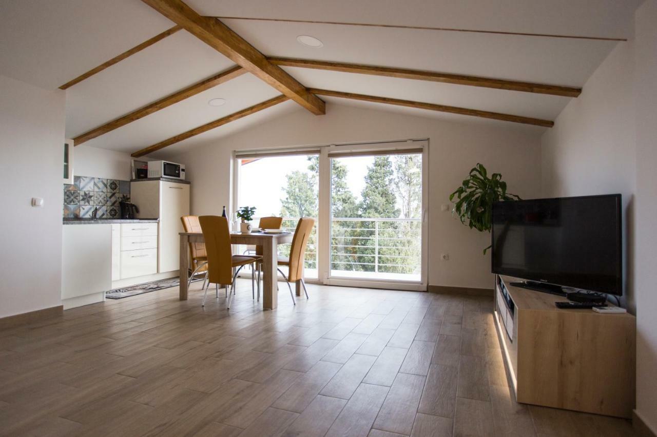 Appartement Red Rose Portorož
